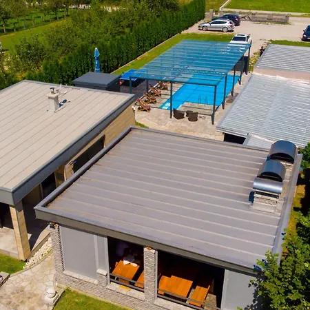 Villa Viena *