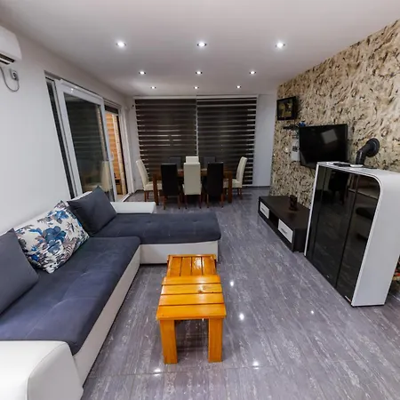 Villa Viena *
